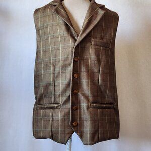 Orderplus Men's Size X-Large Green Plaid Lined Pockets Notch Button Down Vest